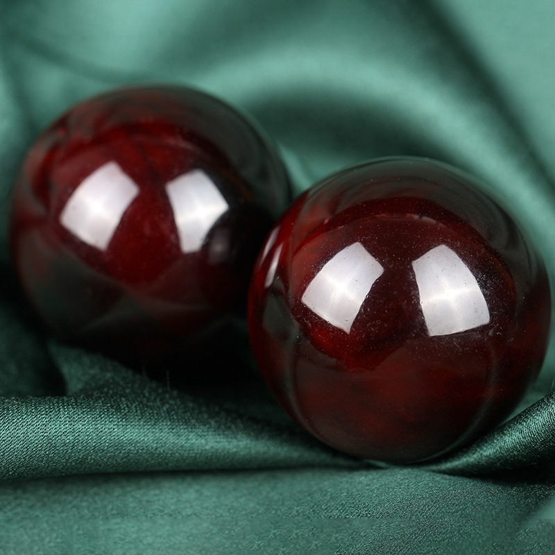 Bola Latihan Tangan dari Tandu - Vintage Collectible Christmas Ornaments ulasan dan harga